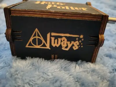 Caja de música Harry Potter temática Hogwarts - miniatura 6