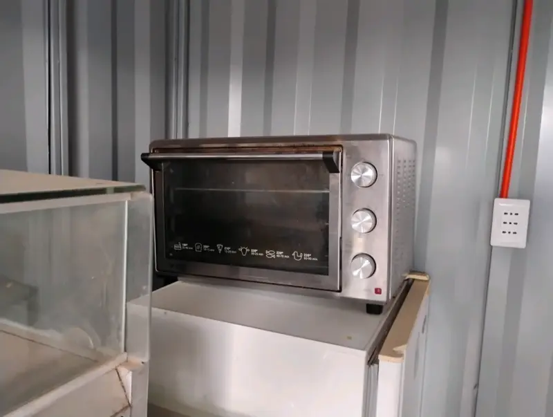 Container equipado para venta de comidas al paso - 5