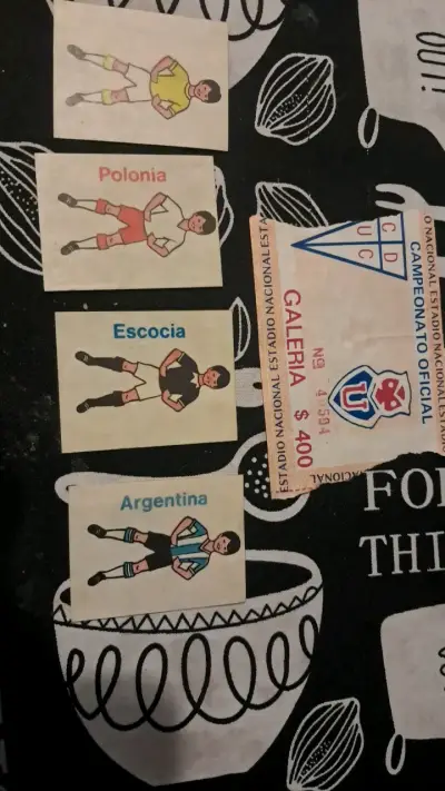 Colección de stickers de fútbol vintage - miniatura 1