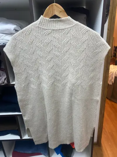 Chaleco sin mangas de lana Esprit beige - miniatura 4