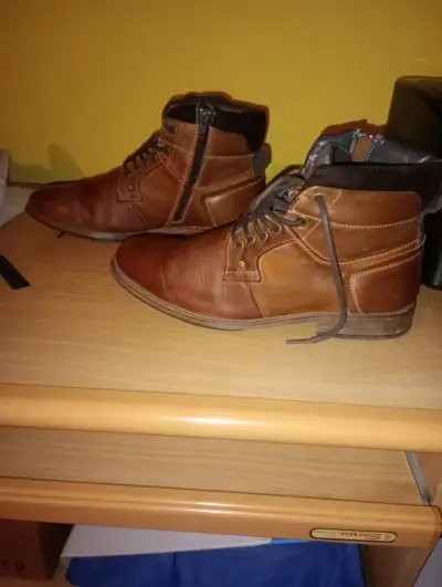 Botines de cuero marrón con cierre lateral - miniatura 1