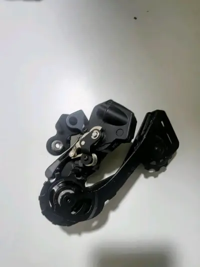 Cambio trasero y palanca de cambios Shimano para bicicleta - miniatura 1