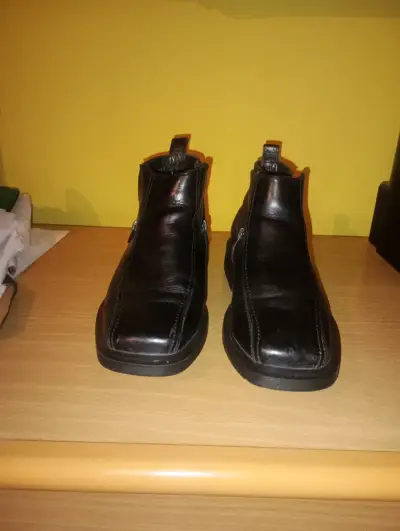 Botines de cuero negro para hombre - miniatura 2
