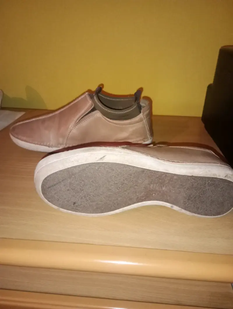 Zapatillas casuales beige para hombre - 1