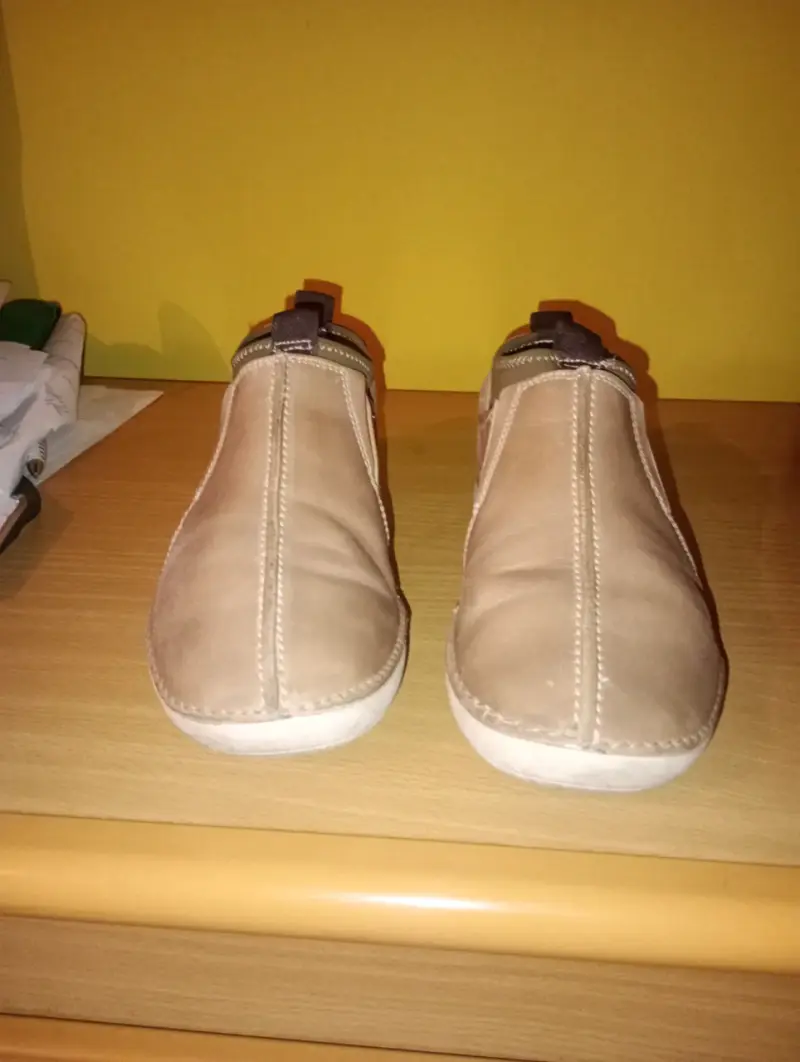 Zapatillas casuales beige para hombre - 2