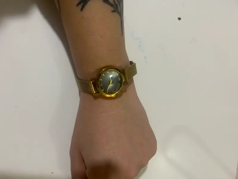Reloj dorado con correa metálica SIN PILAS - 3