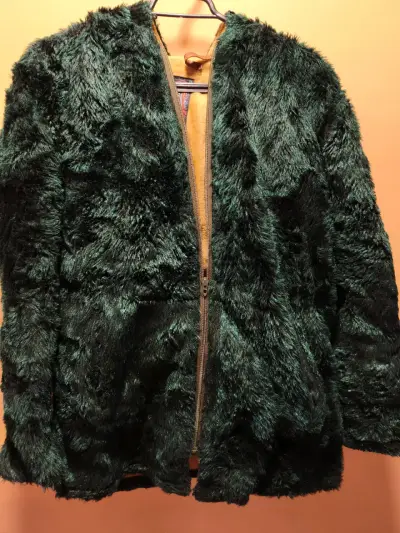 Chaqueta de Peluche Verde Oscuro con Forro Beige - miniatura 6