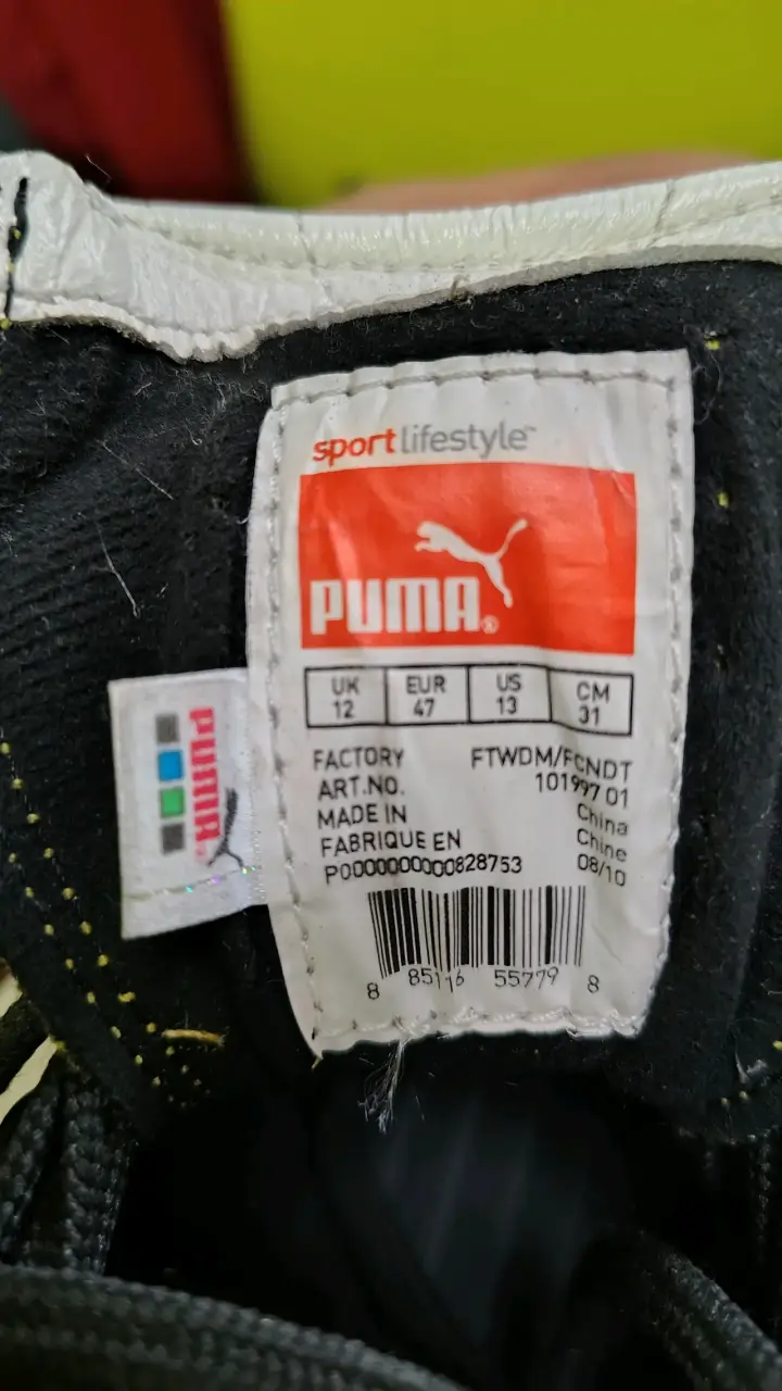 Botines de fútbol Puma King negros y amarillos - 4