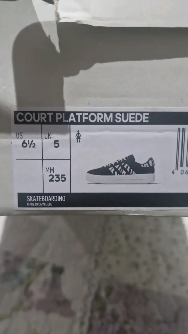 Zapatillas Adidas Court Platform Suede negras - 1