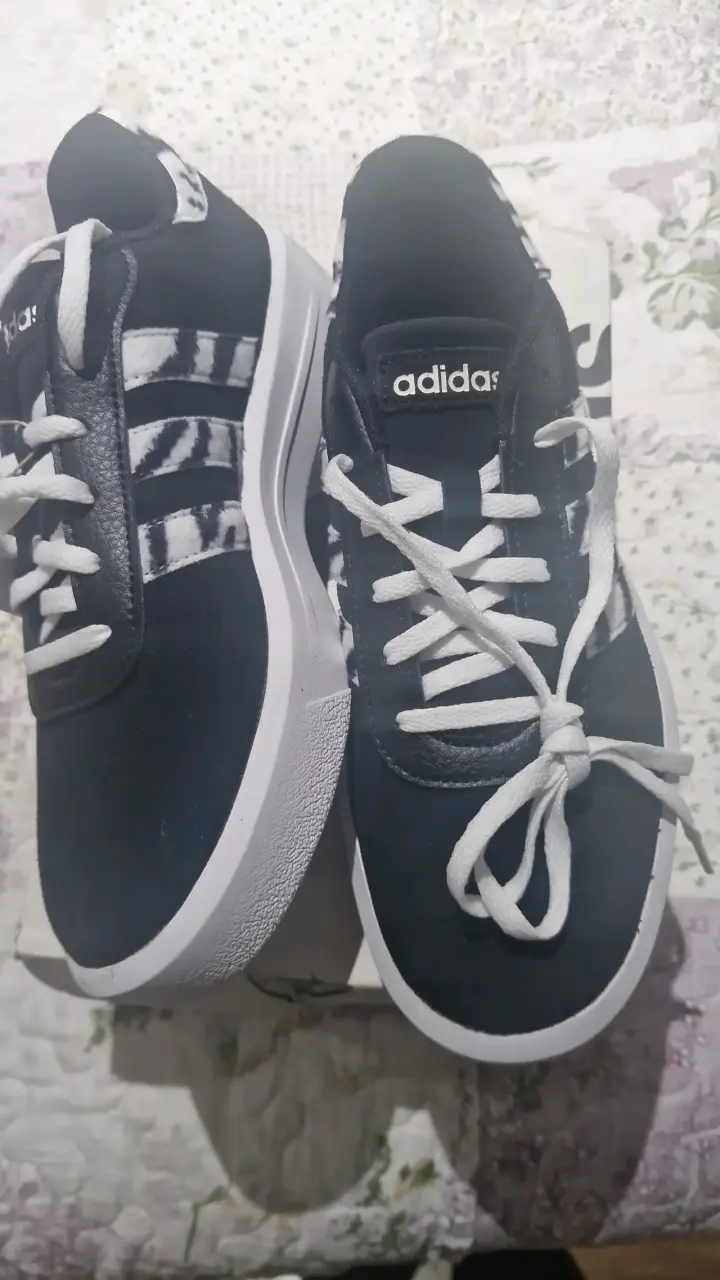 Zapatillas Adidas Court Platform Suede negras - 2