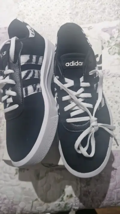 Zapatillas Adidas Court Platform Suede negras - miniatura 2