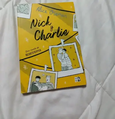 Colección de libros Heartstopper de Alice Oseman - miniatura 2