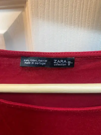 Polera roja de mujer Zara talla L - miniatura 1
