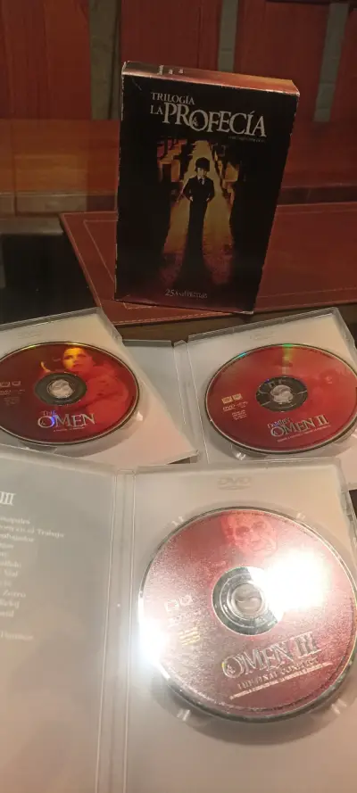 Trilogía de DVDs La Profecía 25 Aniversario - miniatura 3