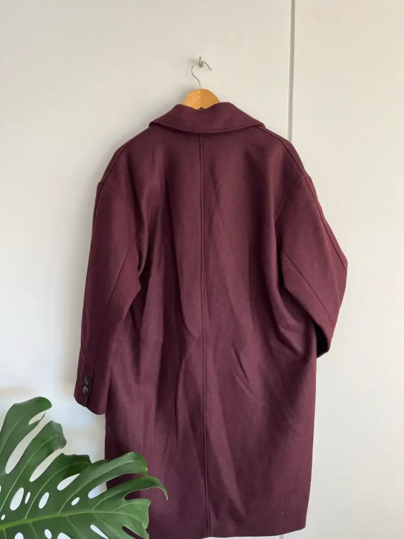 Abrigo burdeo Zara - 3
