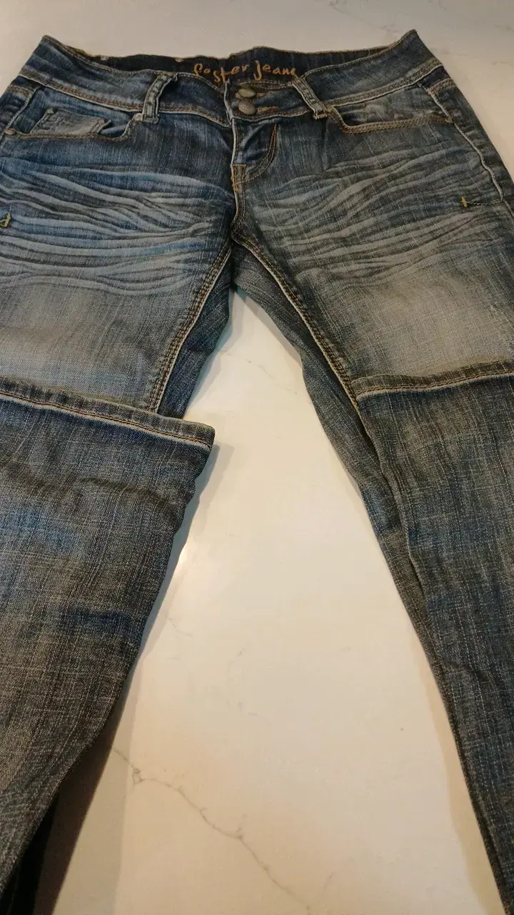 Jeans Foster para mujer azul desgastado