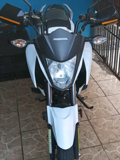 Casco de motocicleta FGN negro con visor - miniatura 1