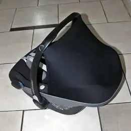 Silla de Auto Bebé Confort Negra - miniatura 6