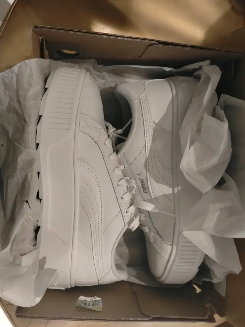 Zapatillas blancas Puma deportivas para mujer - 2