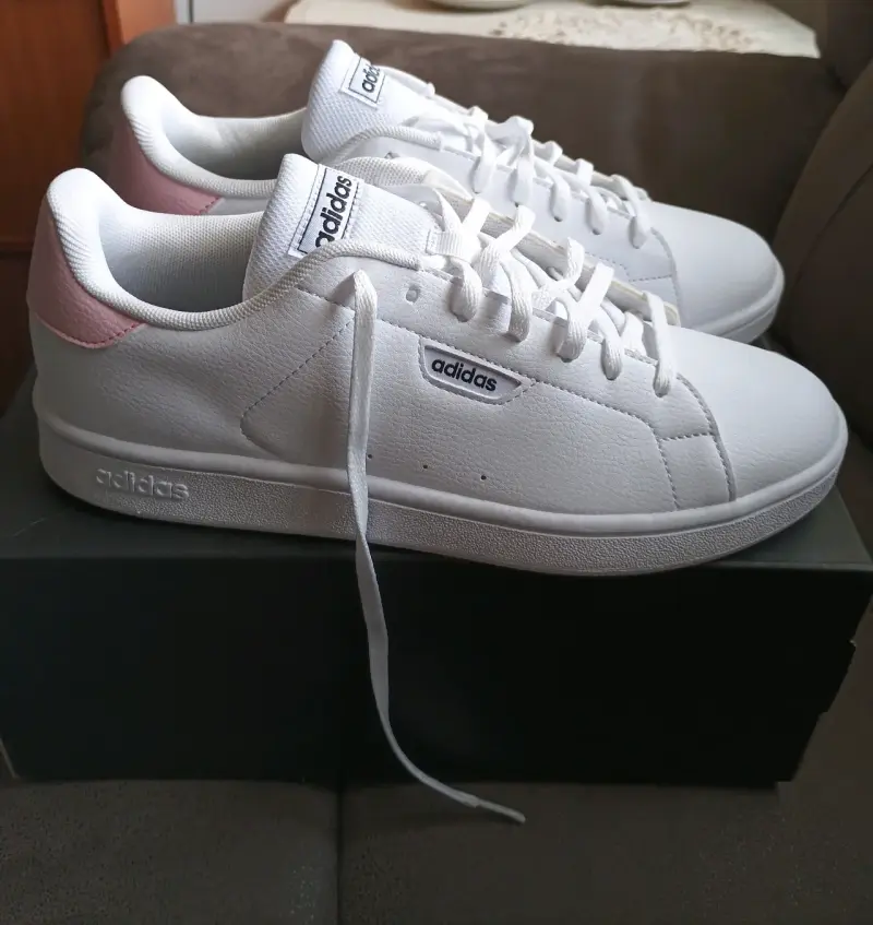 Zapatillas blancas Adidas - 1