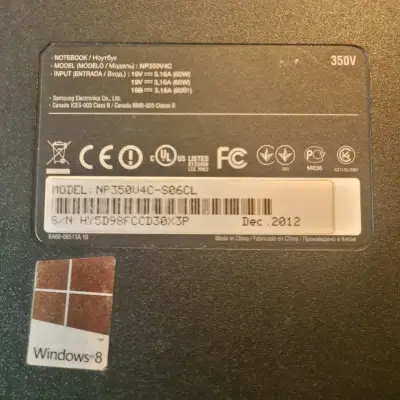 Laptop Samsung con Windows 11 y Google TV - miniatura 5