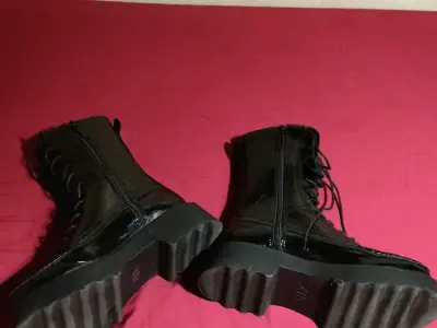 Botas de cuero negras Zara con plataforma - miniatura 6