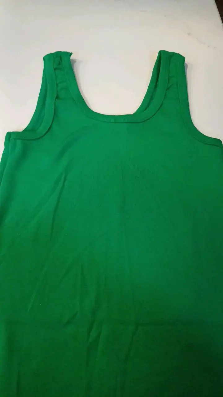 Vestido verde sin mangas para mujer - 2