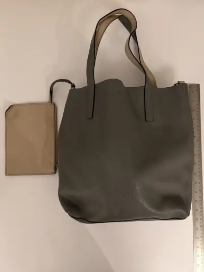 Bolso tote gris con monedero adicional - miniatura 1