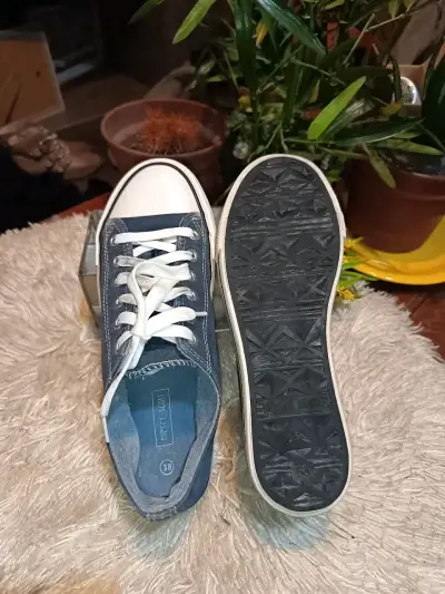 Zapatillas de lona azul con suela gruesa - miniatura 3