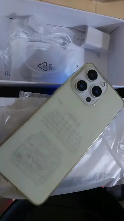 Replica IPhone 14 pro - miniatura 1