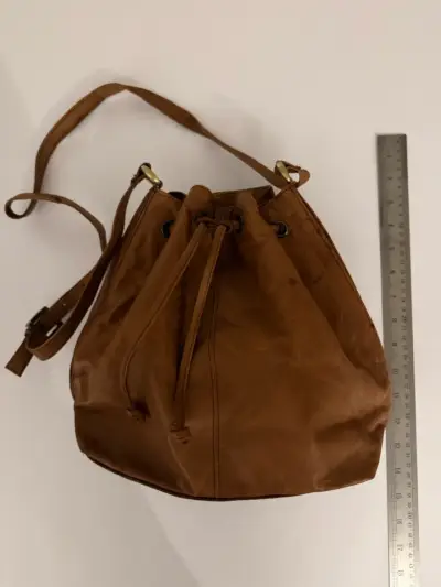 Bandolera marrón estilo saco - miniatura 1