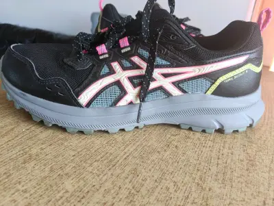 Zapatillas deportivas Asics negras para mujer - miniatura 3