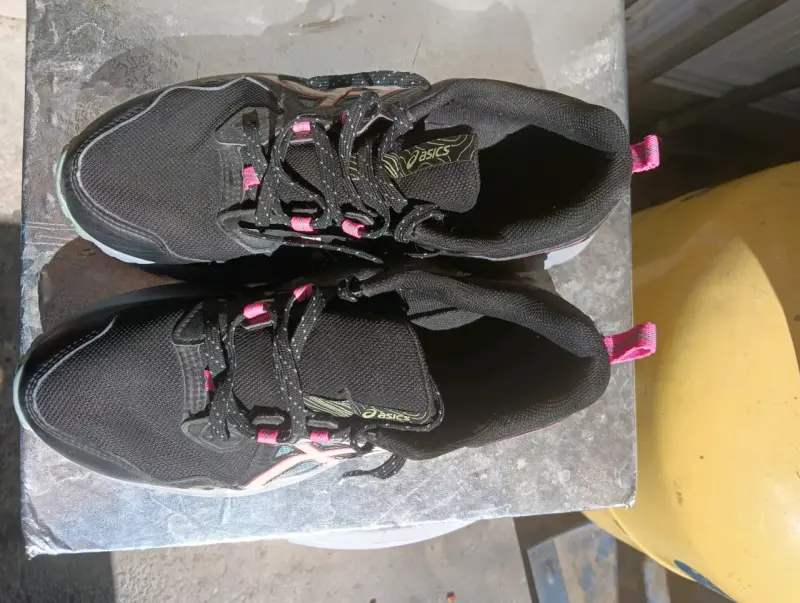 Zapatillas deportivas Asics negras para mujer - 6