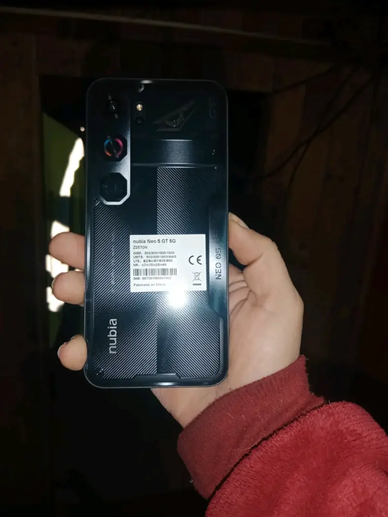 Smartphone Nubia Neo 5 GT 5G en buen estado - 5