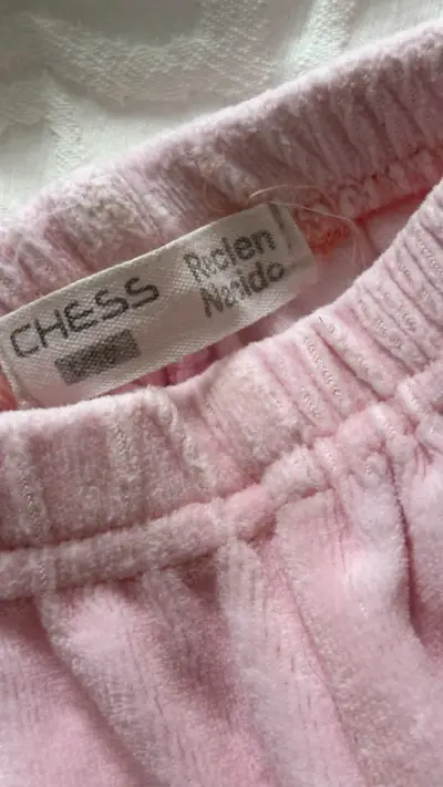 Pantalones de bebé rosados Chess - miniatura 2
