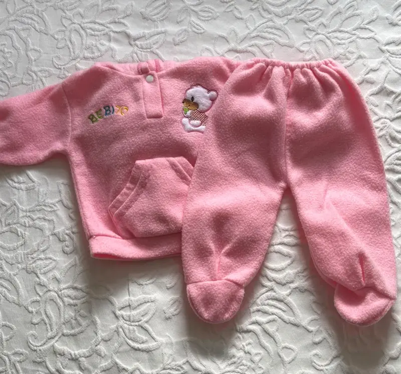 Conjunto de bebé polar rosado con capucha - 3