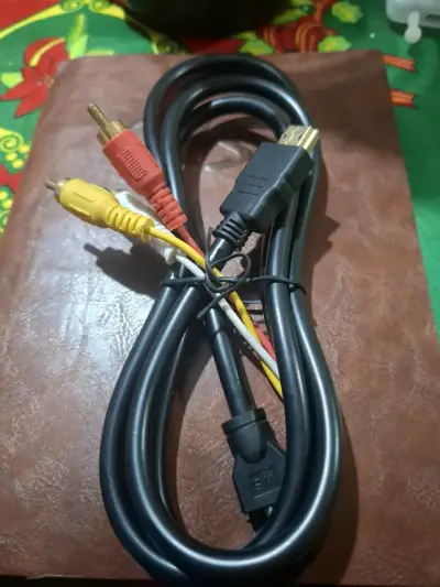 Cable Adaptador HDMI a 3 RCA (Audio y Video) - 1.5 - miniatura 1