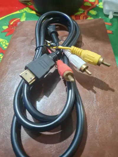 Cable Adaptador HDMI a 3 RCA (Audio y Video) - 1.5 - miniatura 3