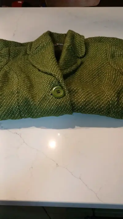 Abrigo verde de lana para mujer - miniatura 3