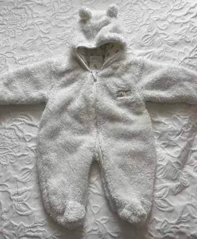 Enterito de bebé polar blanco con capucha - miniatura 2