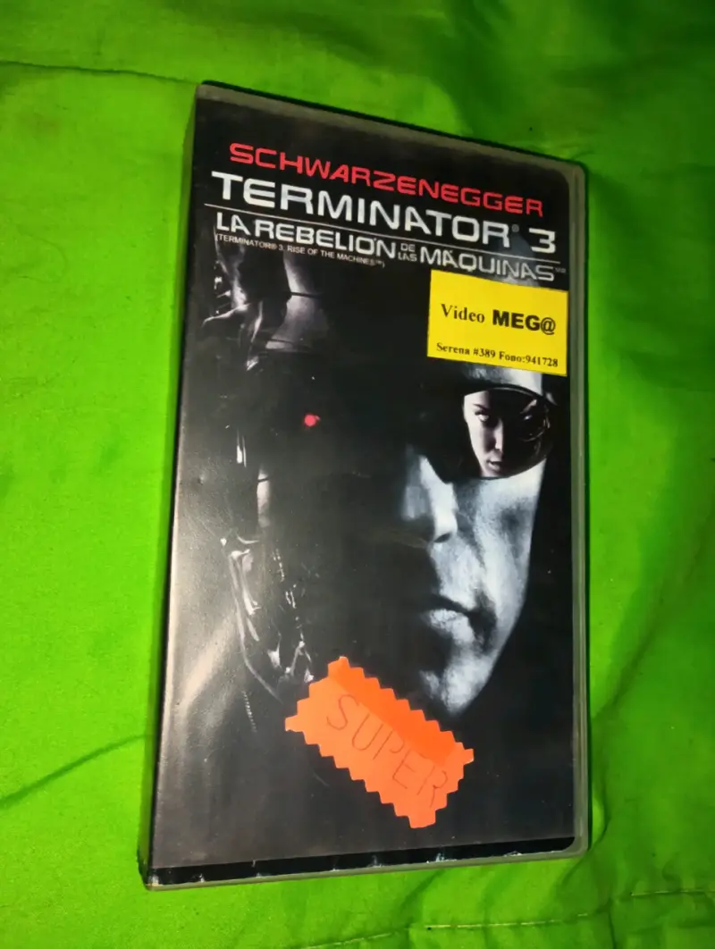 VHS Terminator 3: La Rebelión de las Máquinas