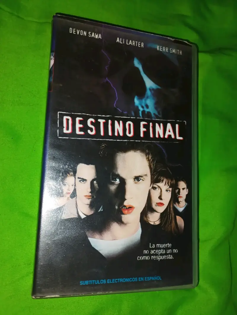 Película VHS Destino Final con subtítulos en español