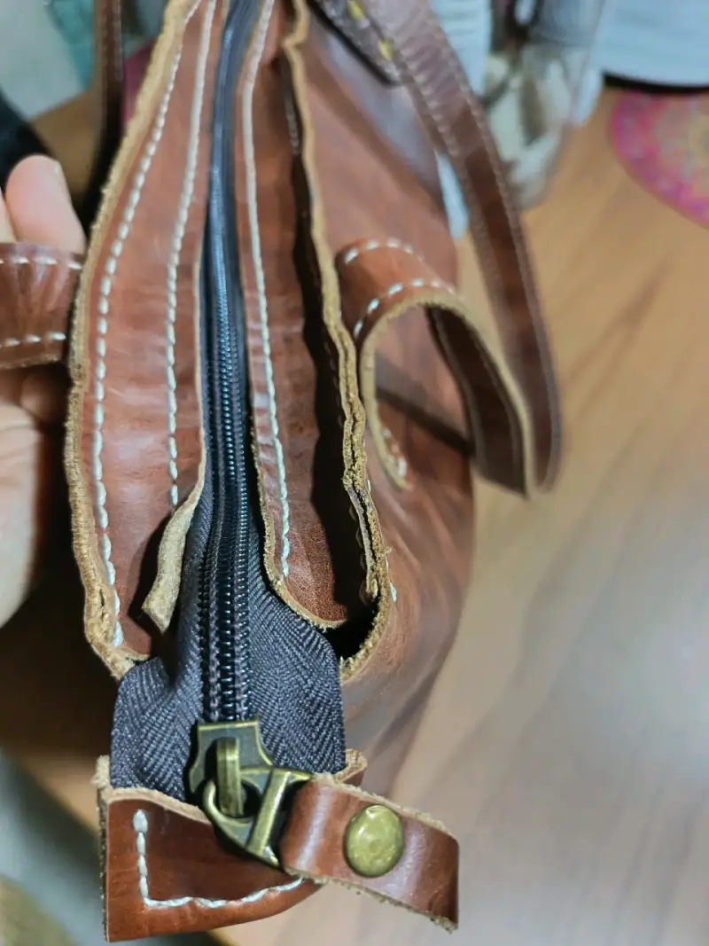 Bolso de 100% cuero marrón Lualca grande - 6