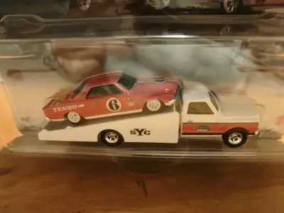 Hot Wheels Team Transport - miniatura 4