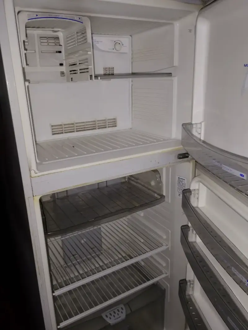 Refrigerador Mademsa Altus con Sistema Multiflow - 4