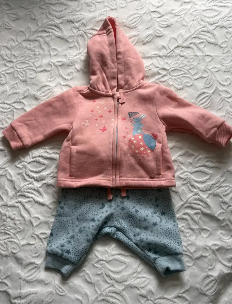 Conjunto de bebé Pillin rosado con capucha - 1