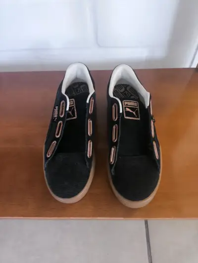 Zapatillas negras Puma sin cordones - miniatura 1