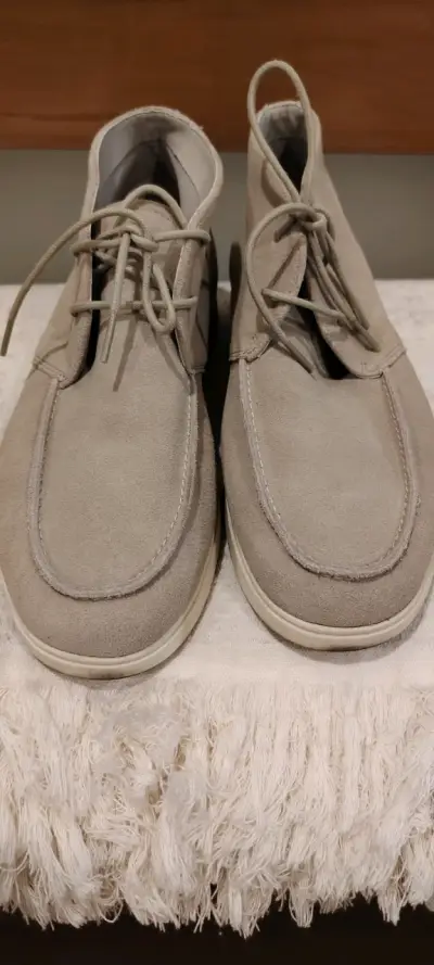 Botines de gamuza beige para hombre - miniatura 1