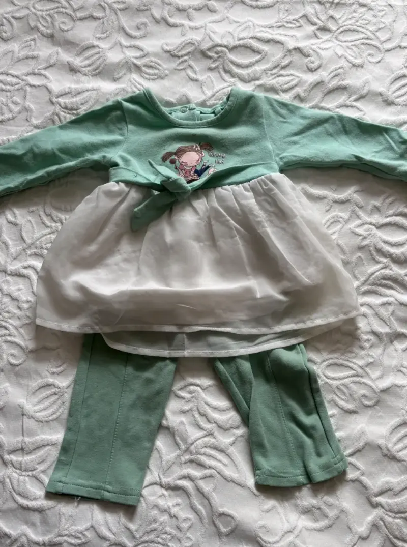 Conjunto verde con vestido y pantalón Limon - 1