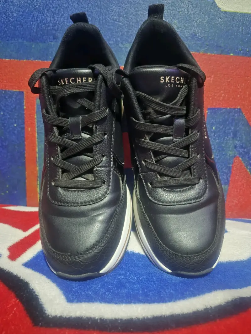 Zapatillas deportivas negras Skechers para mujer - 2